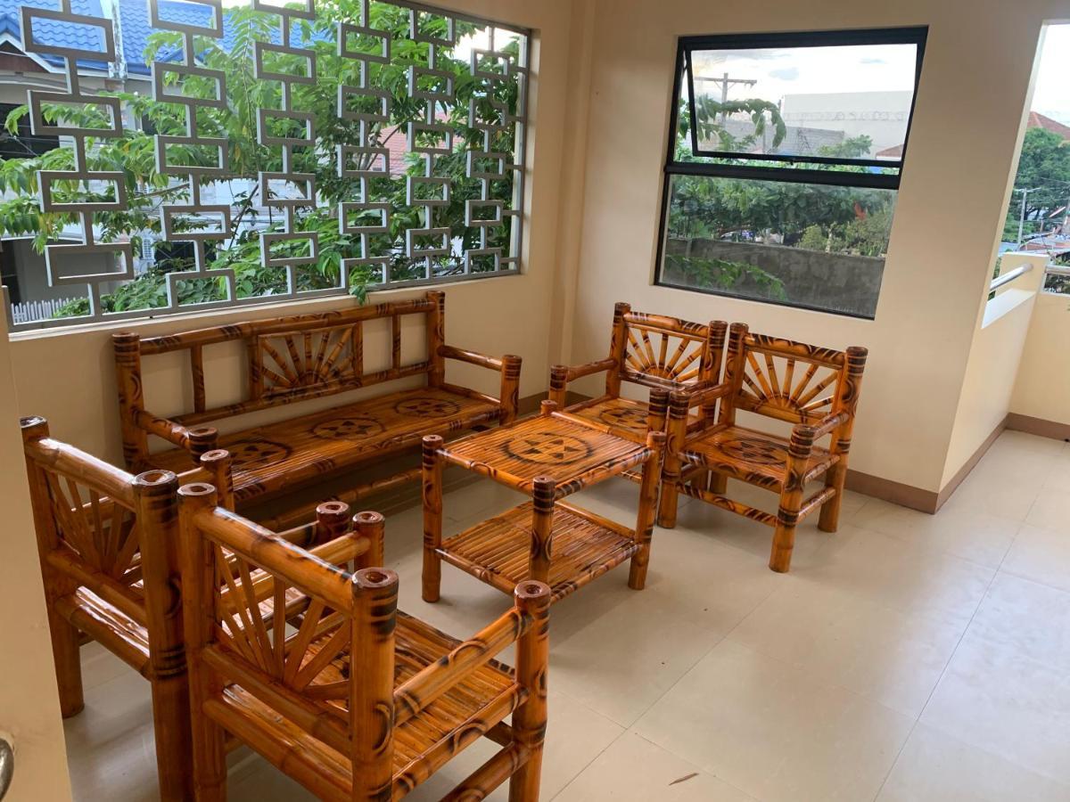 Dumaguete City Lee'S Apartment מראה חיצוני תמונה